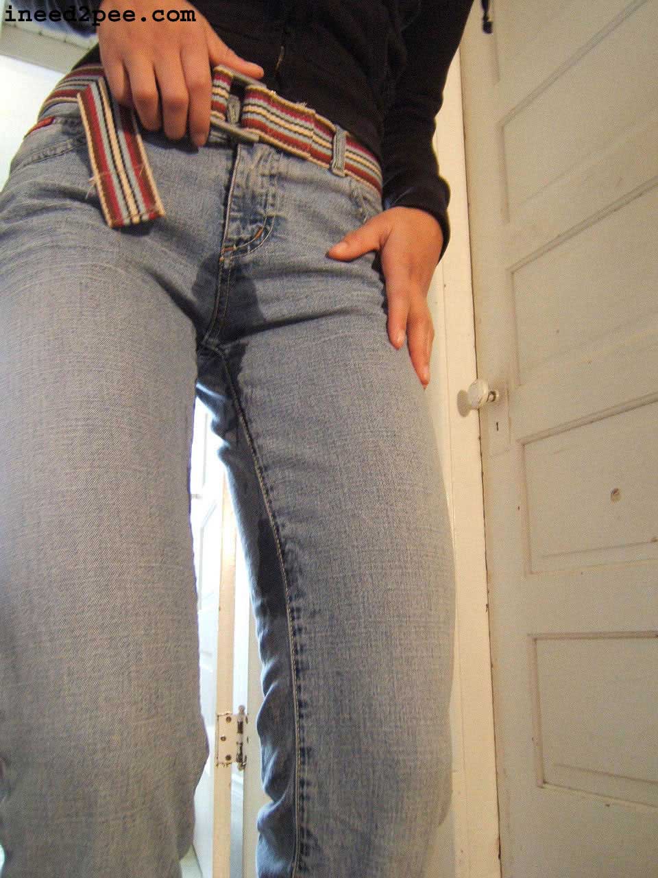 Ineed2pee Pissing In Her Jeans.